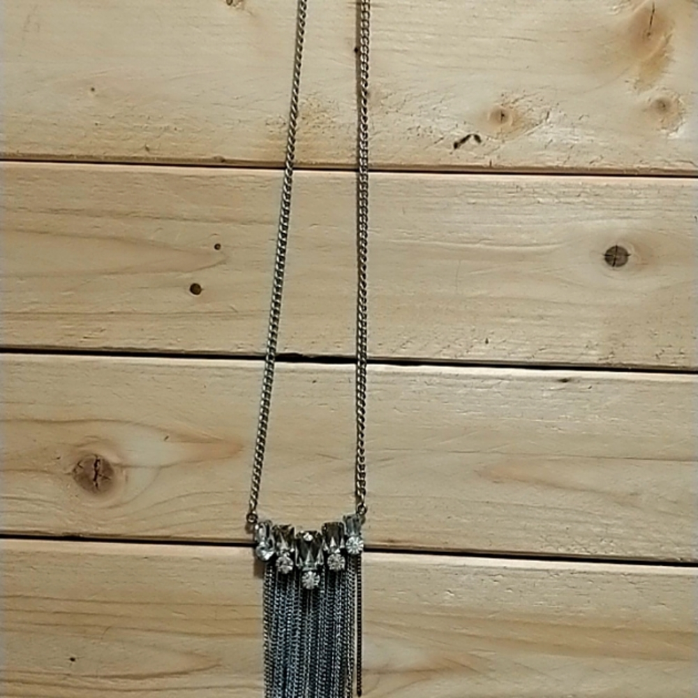 NWT Chicos Valerie Tass Necklace Silver/Crystals